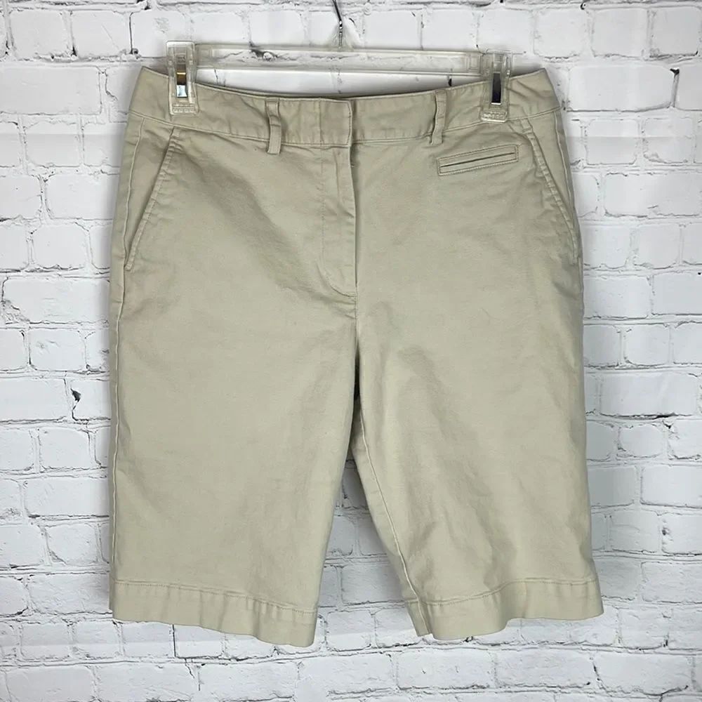 Talbots Khaki Bermuda Shorts 11” Inseam Size 8P